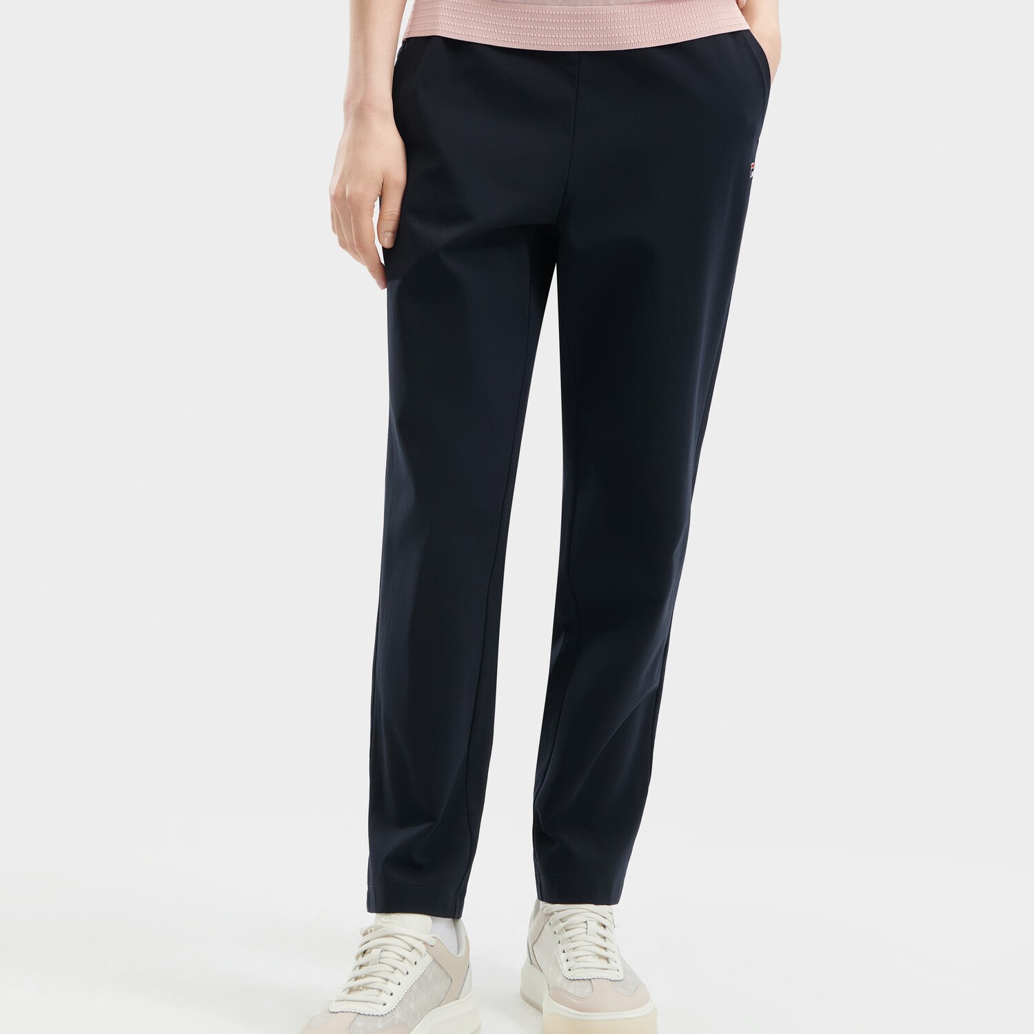 Трикотажные спортивные штаны женские темно-синие Fila
Трикотажные спортивные штаны женские темно-синие Fila