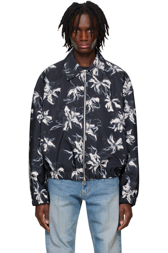 Куртка-бомбер с цветочным принтом темно-синего цвета System, Синий, Куртка-бомбер с цветочным принтом темно-синего цвета System
Куртка-бомбер с цветочным принтом темно-синего цвета System, Синий, Куртка-бомбер с цветочным принтом темно-синего цвета System