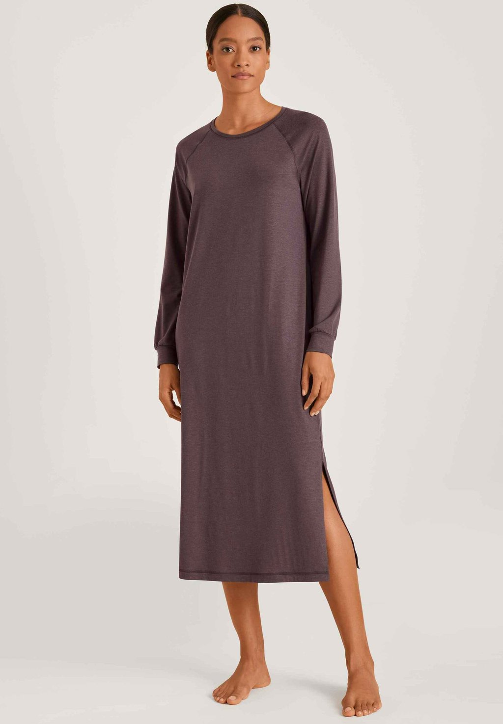 Ночная рубашка LANGARM-LÄNGE Calida, темно-фиолетовый
Ночная рубашка LANGARM-LÄNGE Calida, темно-фиолетовый