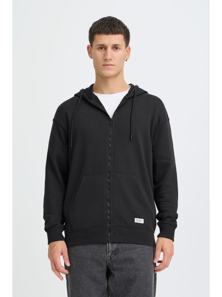 BLEND Флисовая куртка с капюшоном BHMBrilo черного цвета
BLEND Флисовая куртка с капюшоном BHMBrilo черного цвета