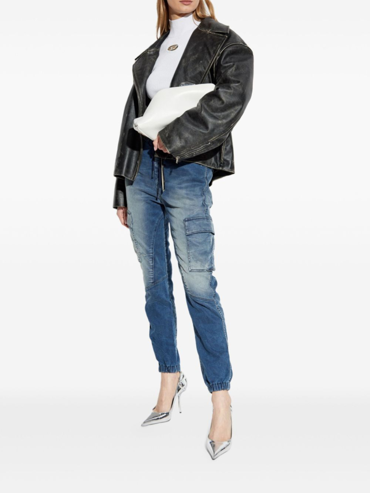 Diesel джинсы 2051 D-Ursy Jogg, синий
Diesel джинсы 2051 D-Ursy Jogg, синий