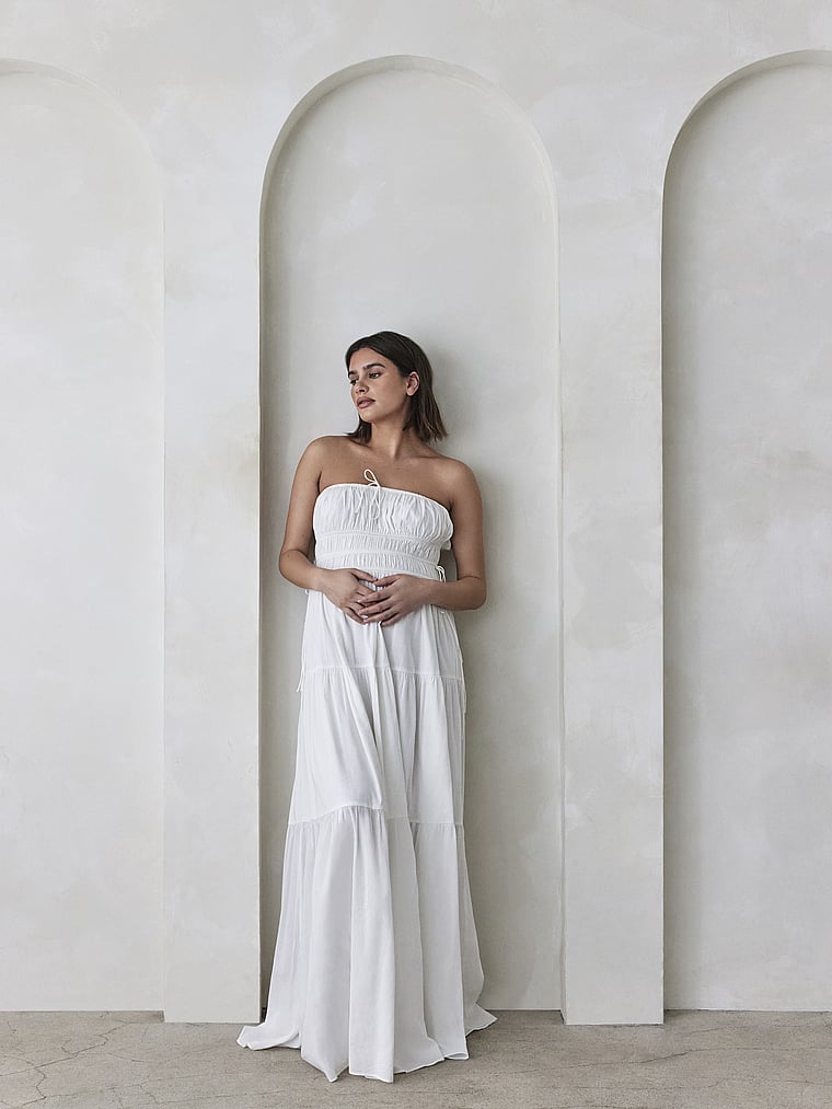 Платье без бретелек со сборками Bumpsuit, белый
Платье без бретелек со сборками Bumpsuit, белый