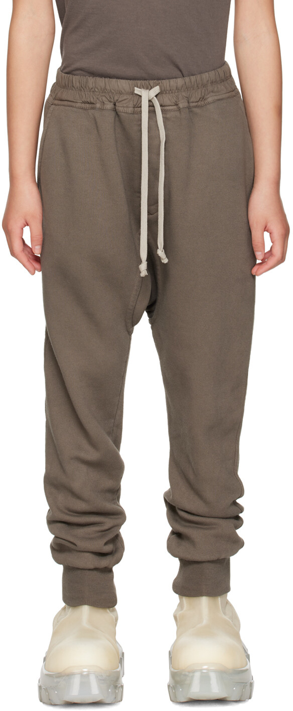 Детские серые спортивные штаны с заниженным внутренним швом Rick Owens, Серый, Детские серые спортивные штаны с заниженным внутренним швом Rick Owens
Детские серые спортивные штаны с заниженным внутренним швом Rick Owens, Серый, Детские серые спортивные штаны с заниженным внутренним швом Rick Owens