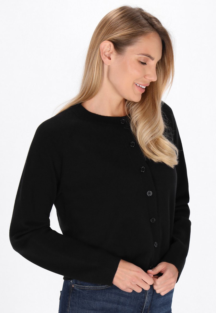 Кардиган usha Cardigan, Black
Кардиган usha Cardigan, Black