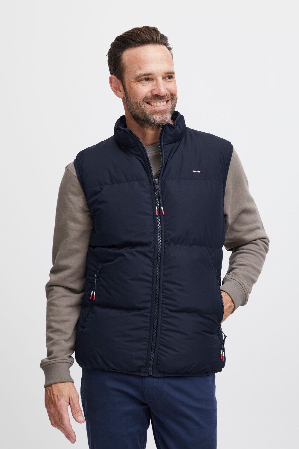 Утепленный жилет FQ1924 FQVinncent, синий
Утепленный жилет FQ1924 FQVinncent, синий