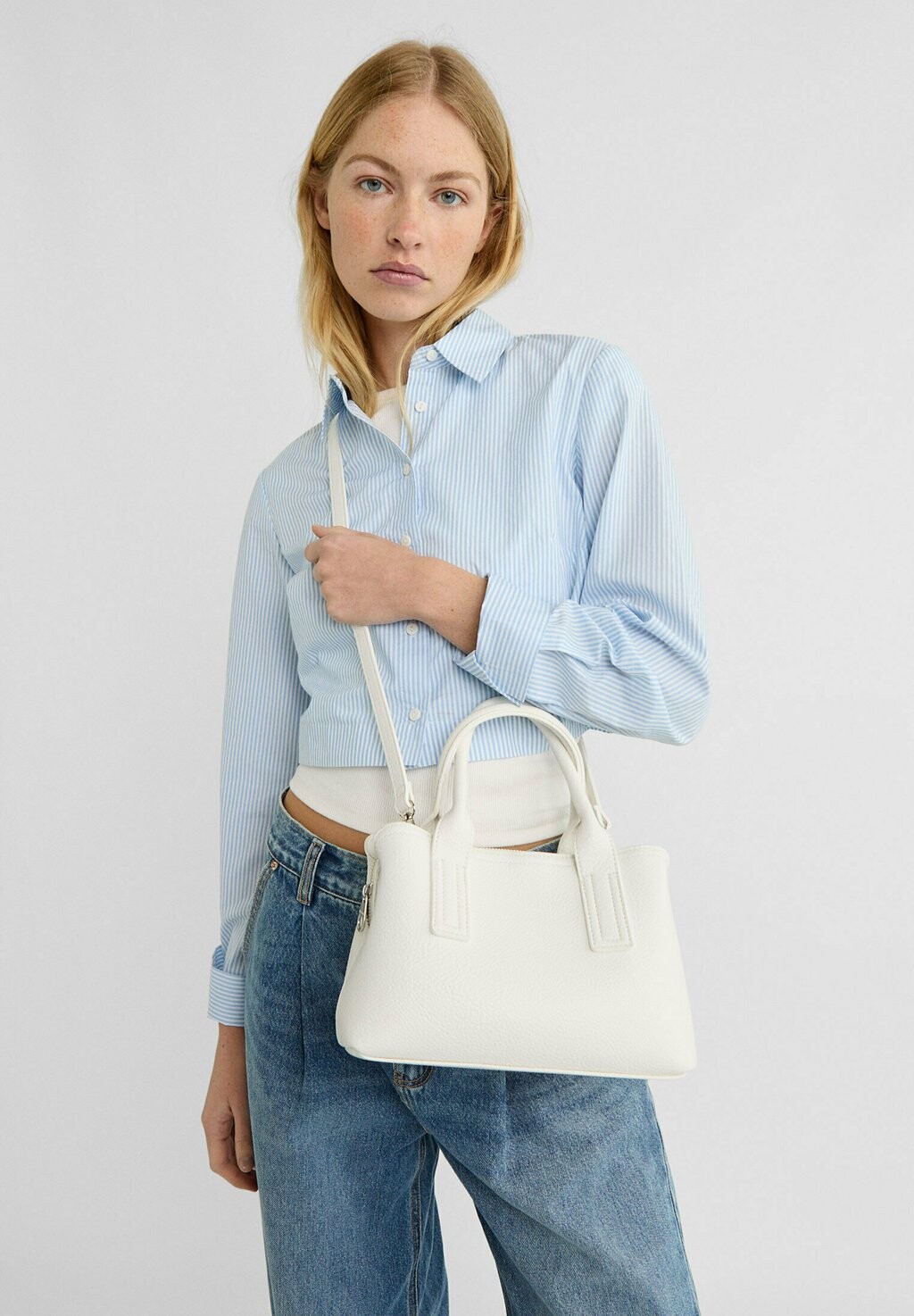 Сумка RIGID Stradivarius, цвет white, Белый, Сумка RIGID Stradivarius, цвет white
Сумка RIGID Stradivarius, цвет white, Белый, Сумка RIGID Stradivarius, цвет white