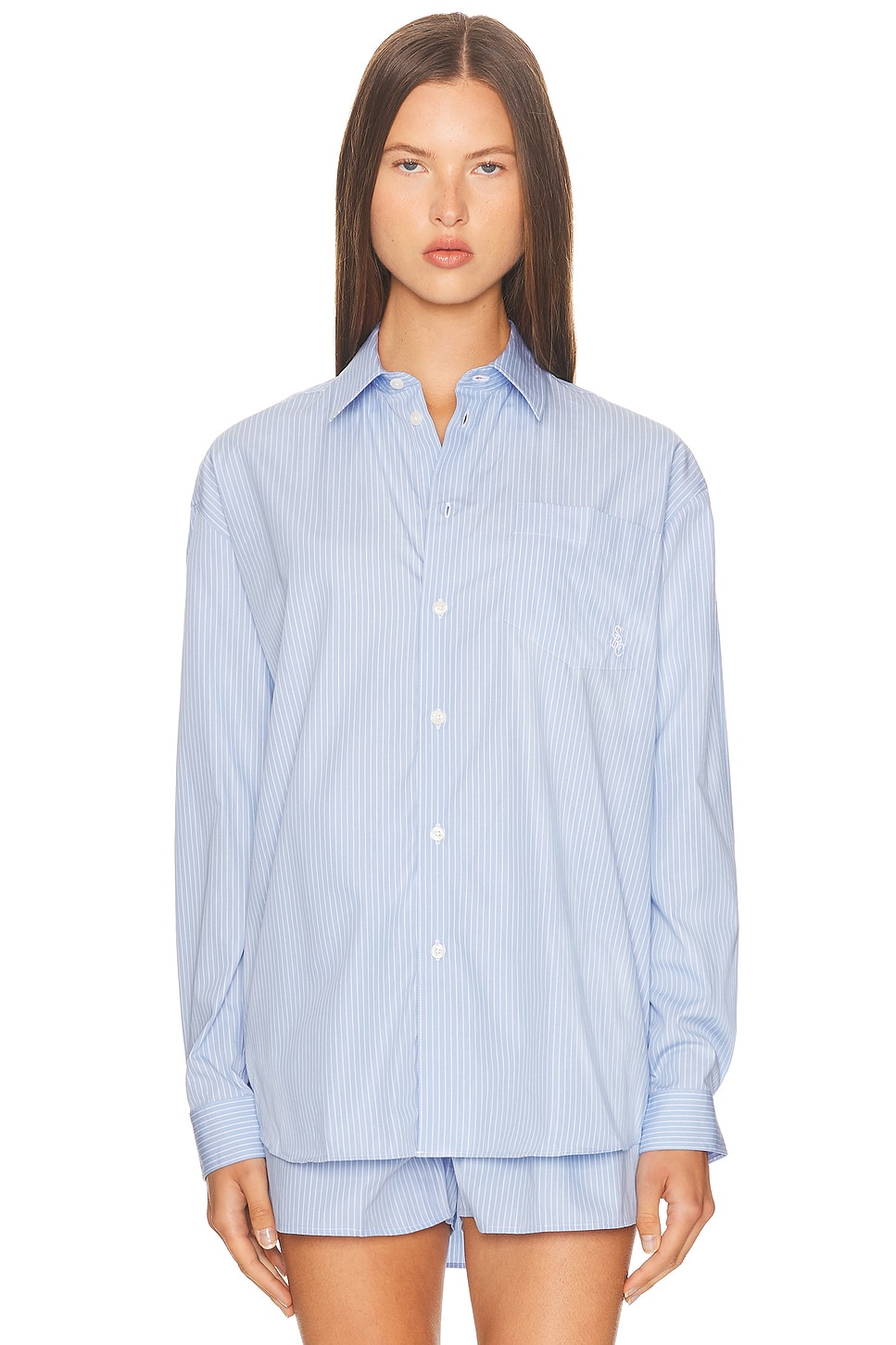 Свободная рубашка на пуговицах Sporty & Rich, Light Blue Striped
Свободная рубашка на пуговицах Sporty & Rich, Light Blue Striped