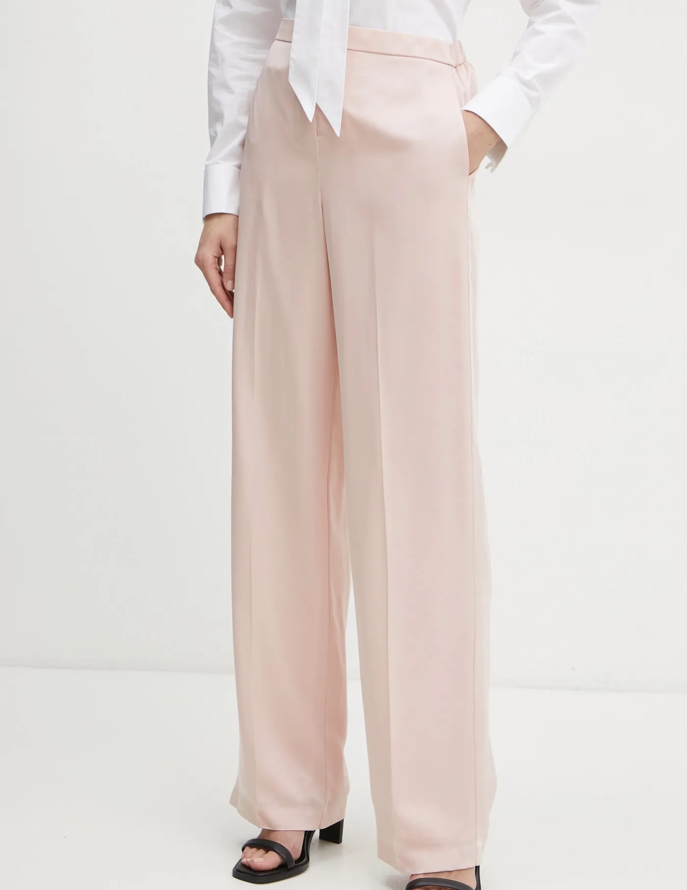 Шелковые брюки Theory, розовый
Шелковые брюки Theory, розовый