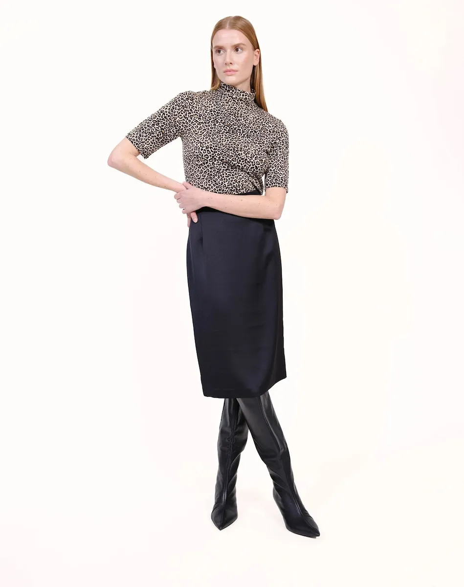 Юбка миди прямого кроя с застежкой-молнией сзади Naf Naf, черный
Юбка миди прямого кроя с застежкой-молнией сзади Naf Naf, черный