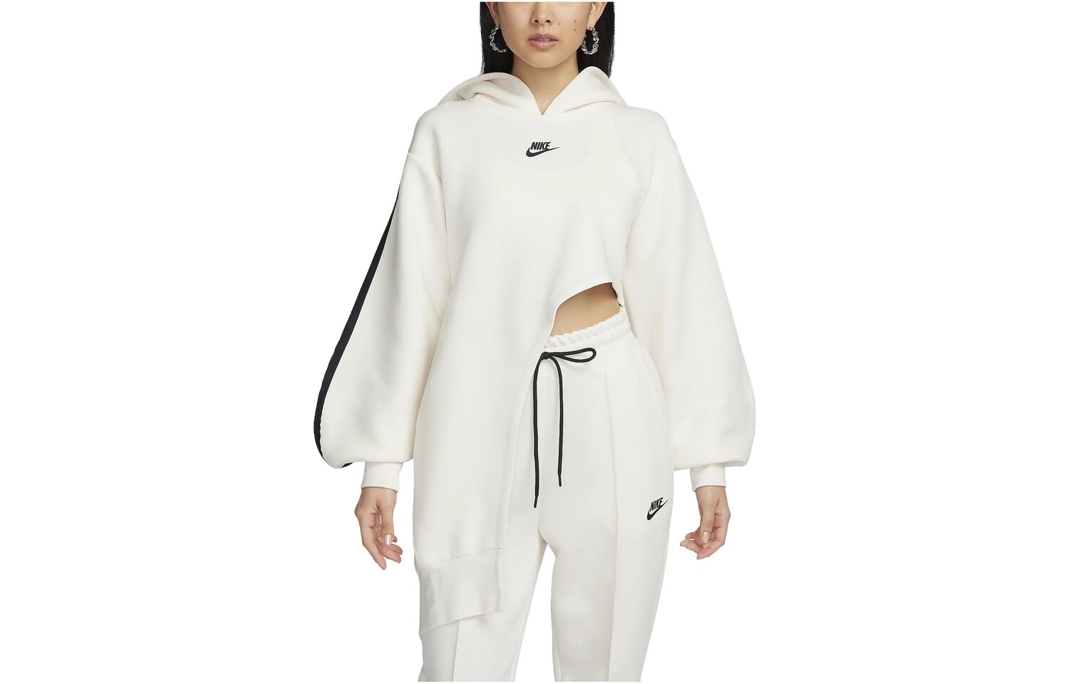 Спортивная одежда Tech Fleece White Nike
Спортивная одежда Tech Fleece White Nike