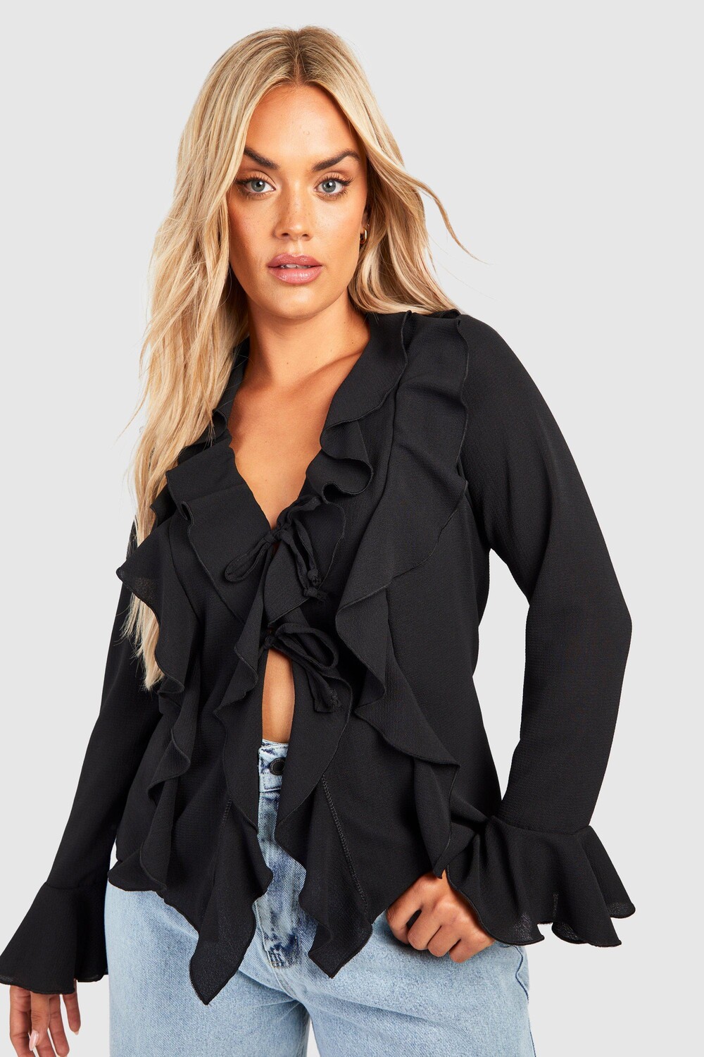 Блузка plus с двойными руфлами Boohoo, черный
Блузка plus с двойными руфлами Boohoo, черный