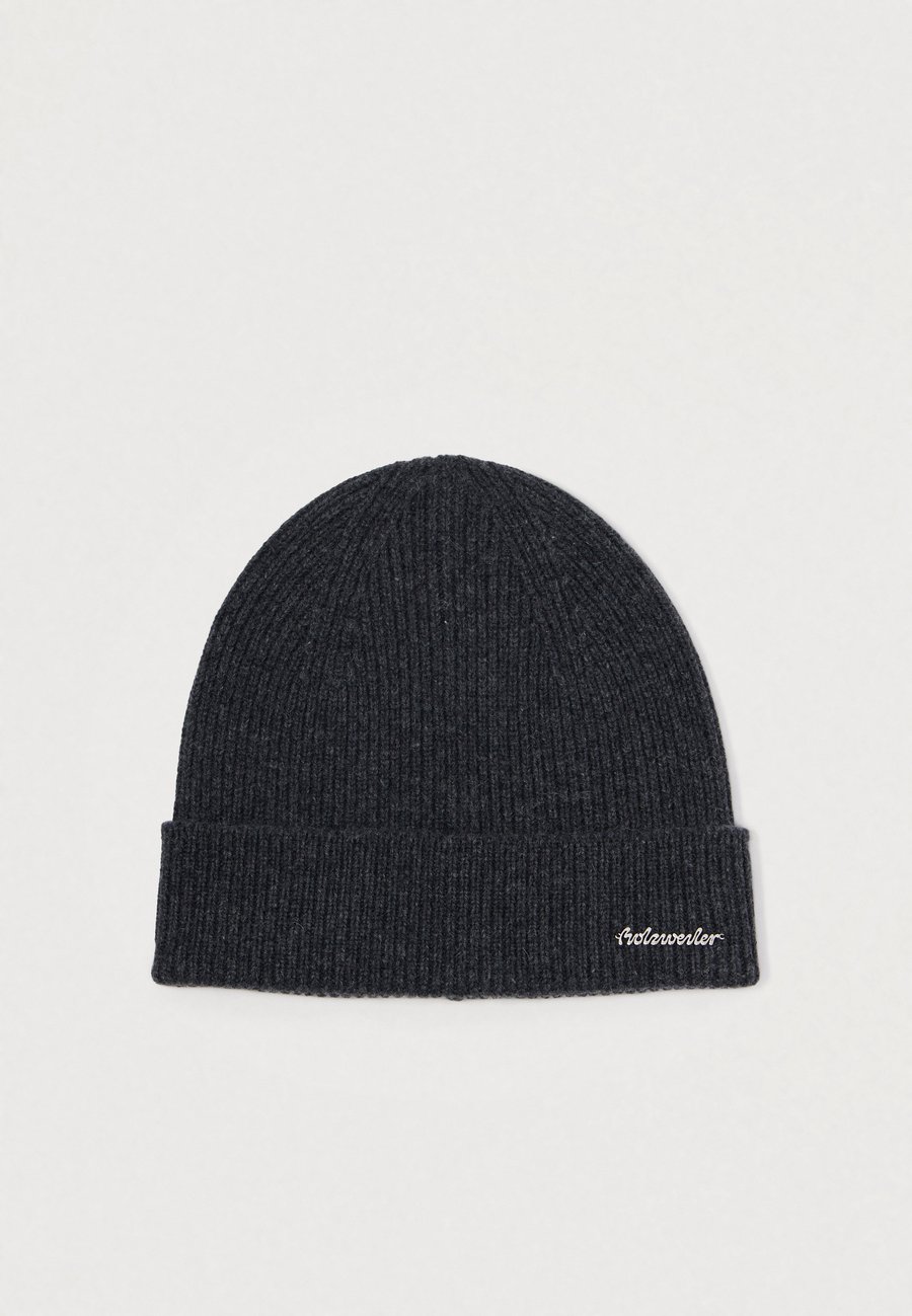 Шапка Holzweiler MILLI UNISEX, Dark Grey
Шапка Holzweiler MILLI UNISEX, Dark Grey