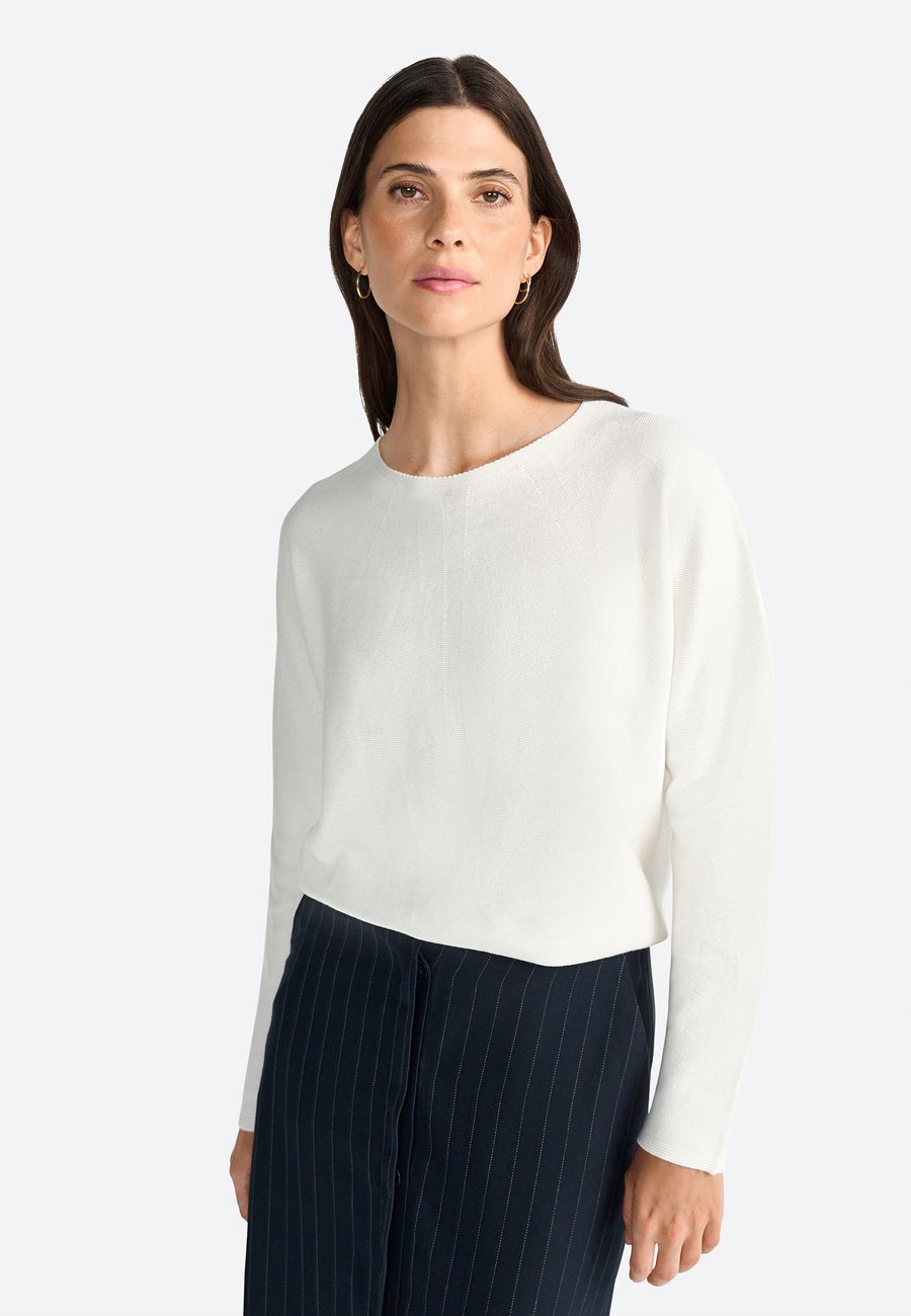 Джемпер Rich & Royal Jumper, Pearl White/White
Джемпер Rich & Royal Jumper, Pearl White/White