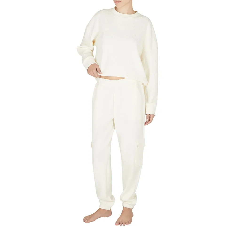 Брюки Emporio Armani EW001907_AF15357 Jaquard 3D All Over sweat, белый
Брюки Emporio Armani EW001907_AF15357 Jaquard 3D All Over sweat, белый