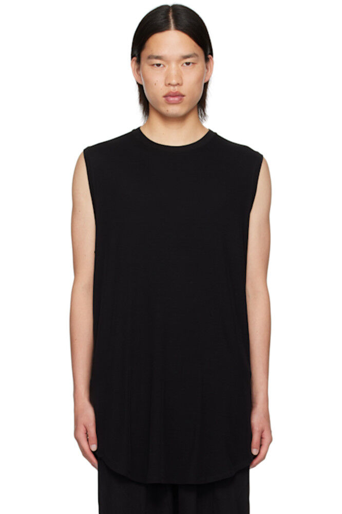 Черная базовая майка Julius
Черная базовая майка Julius