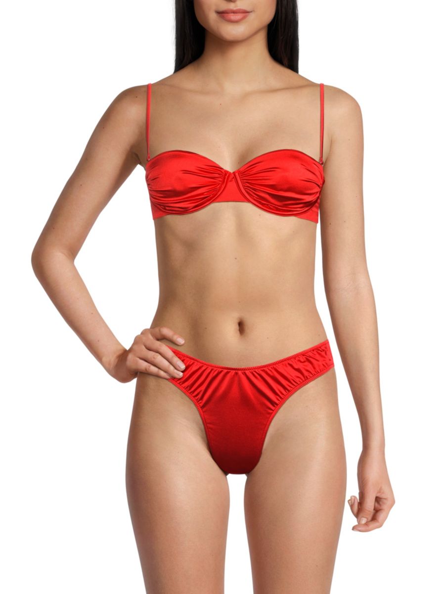 Атласный бикини-топ с рюшами WeWoreWhat, цвет Tropic Red
Атласный бикини-топ с рюшами WeWoreWhat, цвет Tropic Red