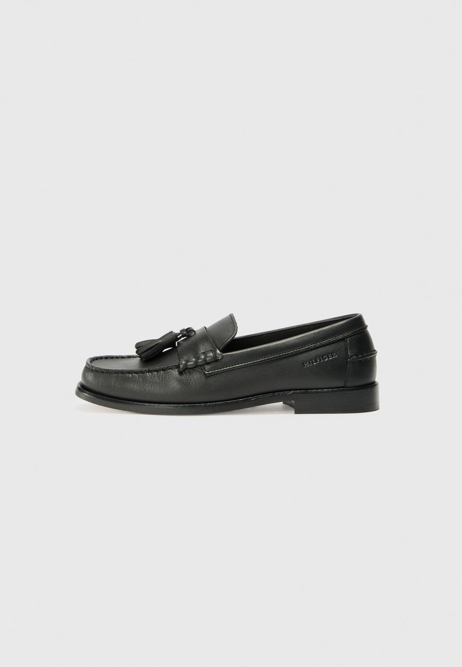 Лоферы Tommy Hilfiger Slip-ons, Black
Лоферы Tommy Hilfiger Slip-ons, Black