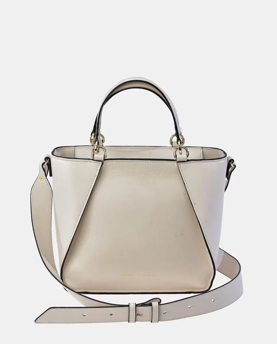 Сумка из гладкой кожи цвета слоновой кости Sandra Freckled, цвет Crudo
Сумка из гладкой кожи цвета слоновой кости Sandra Freckled, цвет Crudo