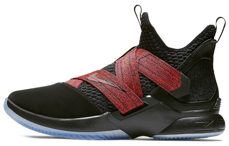 Мужские баскетбольные кроссовки Nike Zoom Soldier 12 
Мужские баскетбольные кроссовки Nike Zoom Soldier 12