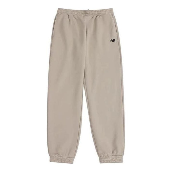 Штаны nb логотип тканые джоггеры New Balance, бежевый
Штаны nb логотип тканые джоггеры New Balance, бежевый