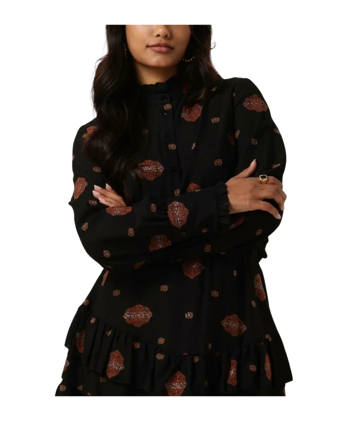 Блуза Amaya Amsterdam, черный
Блуза Amaya Amsterdam, черный