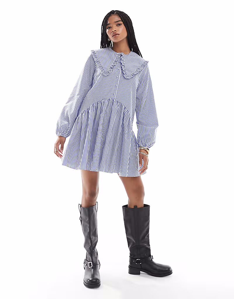 Платье-халат Miss Selfridge с широким воротником в полоску в синюю полоску
Платье-халат Miss Selfridge с широким воротником в полоску в синюю полоску