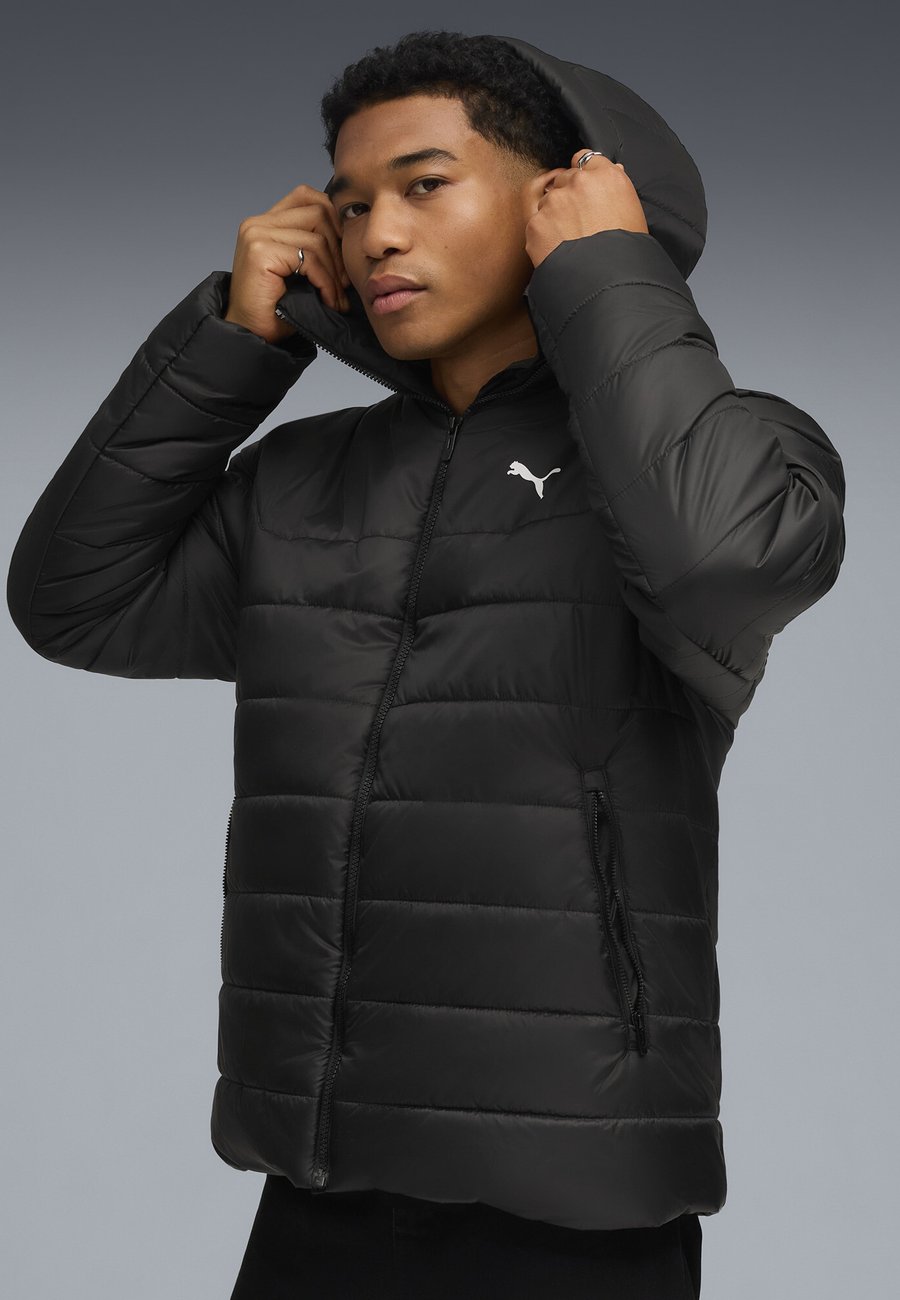 Куртка Puma ESSENTIALS WATTIERTE KAPUZEN, Black
Куртка Puma ESSENTIALS WATTIERTE KAPUZEN, Black