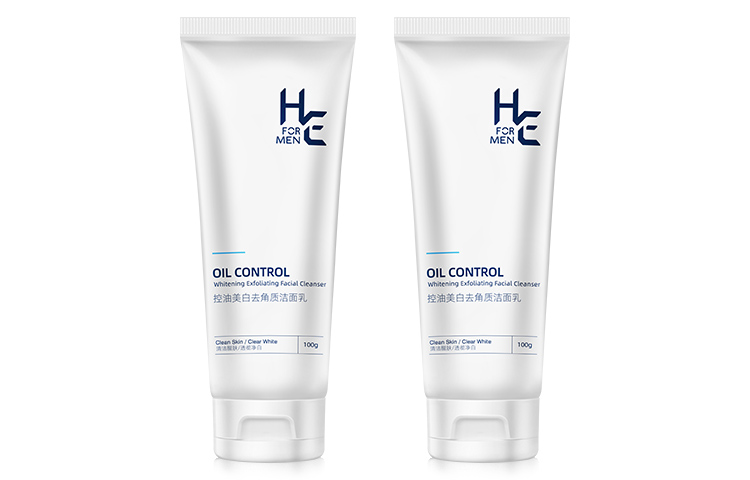 Очищающие средства для мужчин H&E
Очищающие средства для мужчин H&E