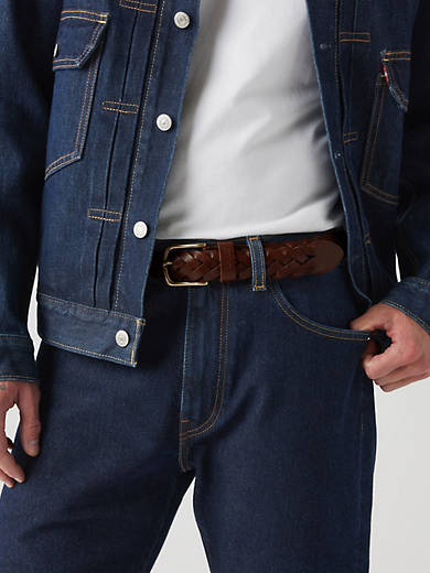 Кожаный плетеный ремень Levi's, цвет Cognac - White
Кожаный плетеный ремень Levi's, цвет Cognac - White