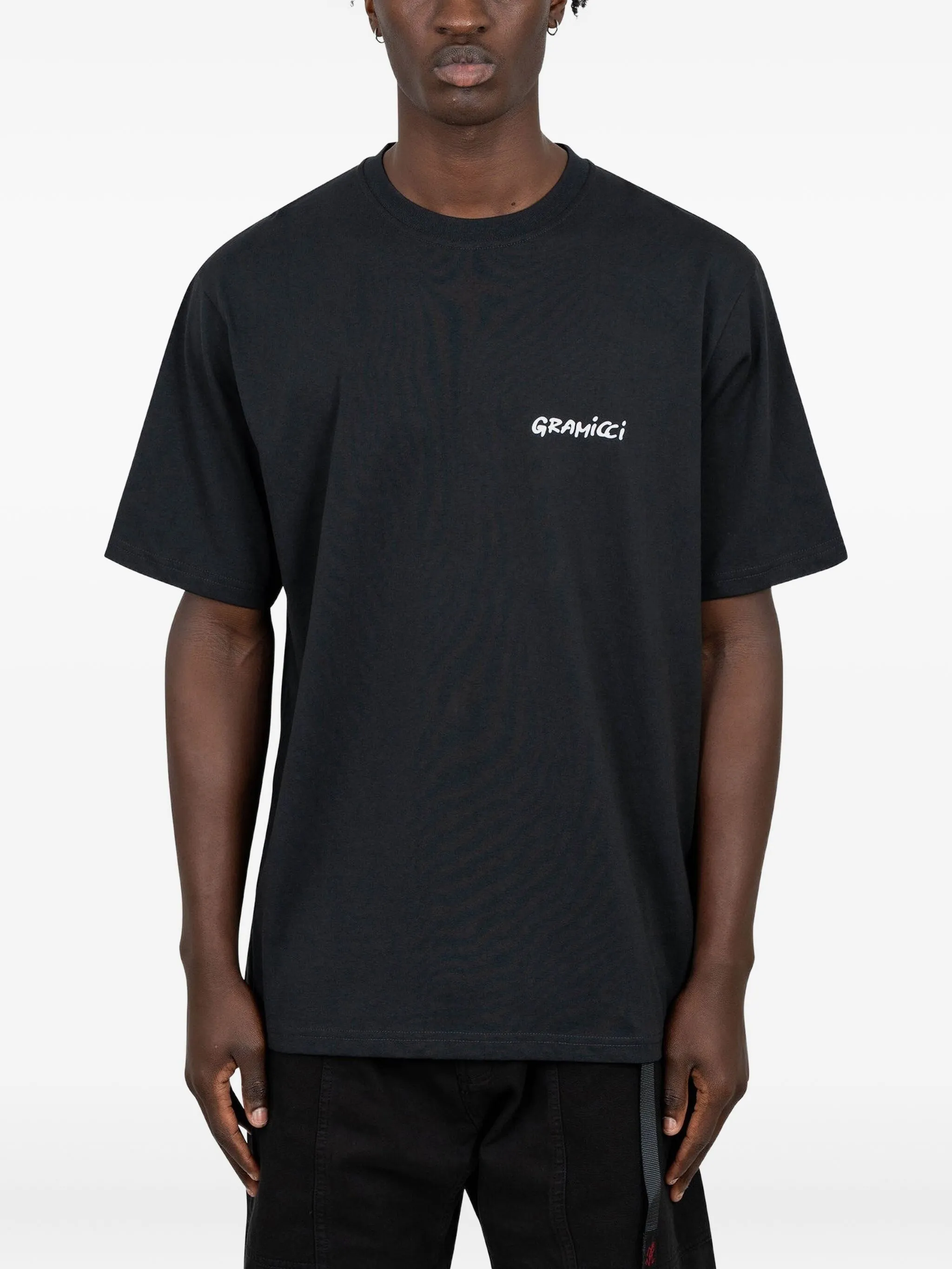 Футболка с графичным принтом Gramicci, черный
Футболка с графичным принтом Gramicci, черный