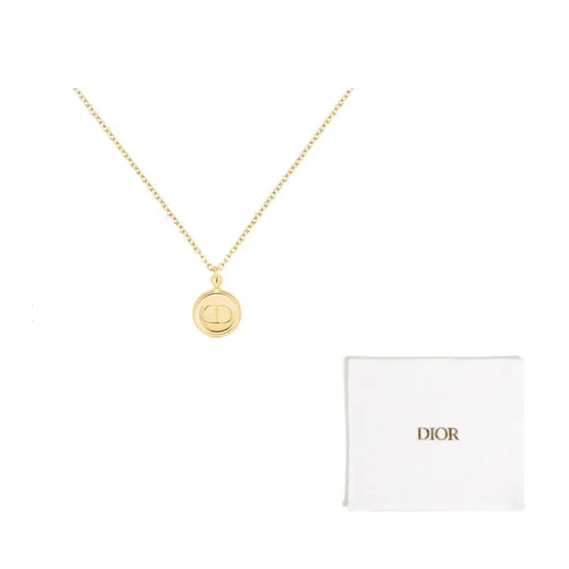 Классическая серия кулонов CD металлические ожерелья для женщин DIOR, золотой
Классическая серия кулонов CD металлические ожерелья для женщин DIOR, золотой