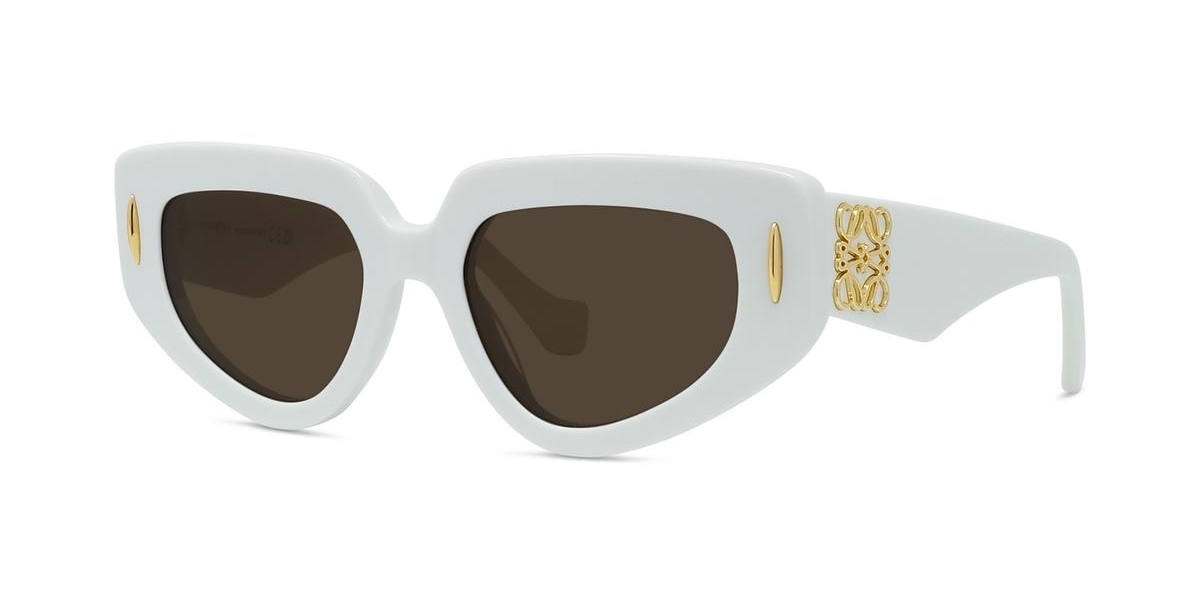Женские солнцезащитные очки LW40160I LOEWE
Женские солнцезащитные очки LW40160I LOEWE