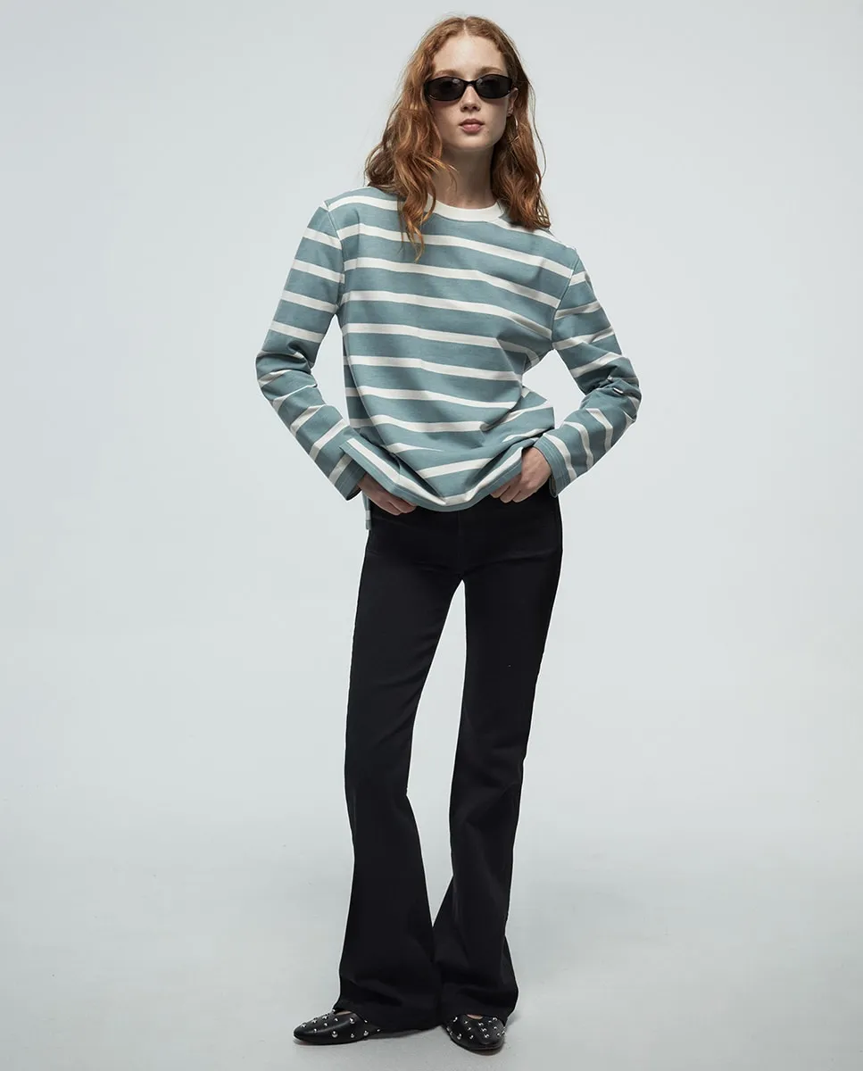 Базовый свитер Sfera, зеленый
Базовый свитер Sfera, зеленый