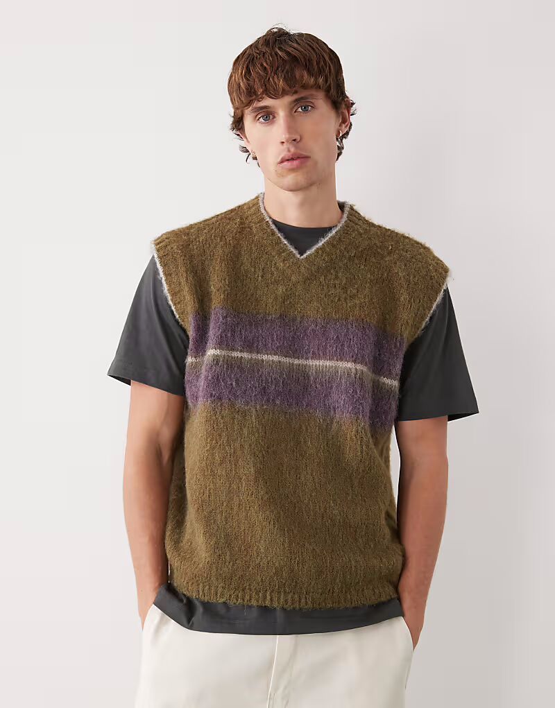 Свободный трикотажный топ с V-образным вырезом и полоской на груди зеленого цвета Reclaimed Vintage
Свободный трикотажный топ с V-образным вырезом и полоской на груди зеленого цвета Reclaimed Vintage