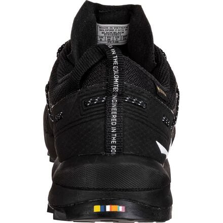 Подходовые кроссовки Wildfire 2 GTX женские Salewa, черный
Подходовые кроссовки Wildfire 2 GTX женские Salewa, черный