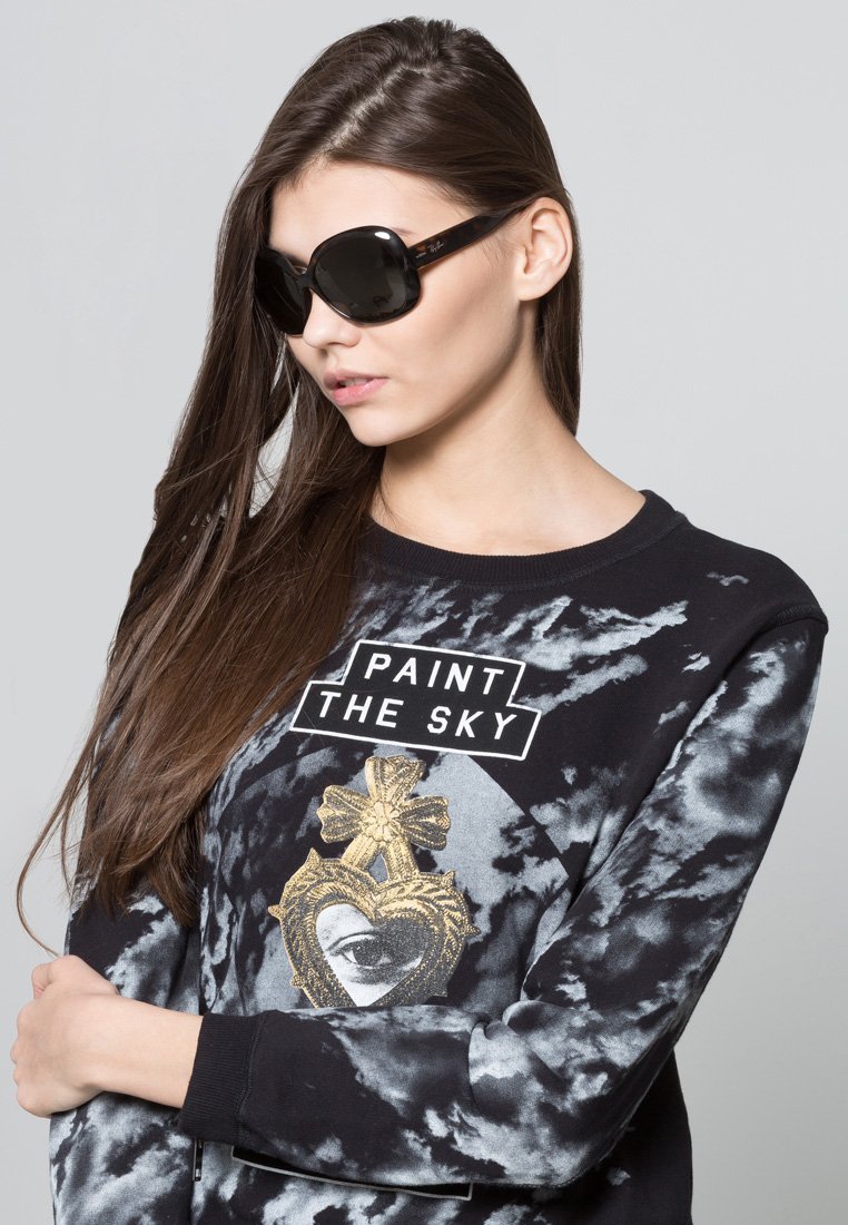 Солнцезащитные очки Ray-Ban, коричневый
Солнцезащитные очки Ray-Ban, коричневый