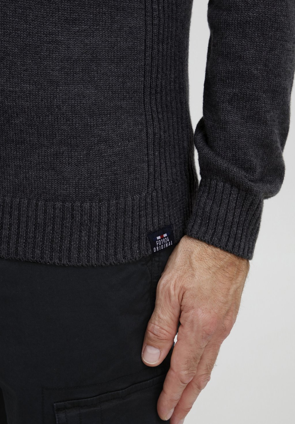 Джемпер FQERLONG FQ1924, серый 
Джемпер FQERLONG FQ1924, серый