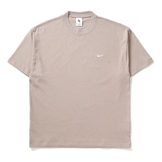 Футболка men's lab solo swoosh basic sports short sleeve light pink t-shirt Nike, розовый
Футболка men's lab solo swoosh basic sports short sleeve light pink t-shirt Nike, розовый