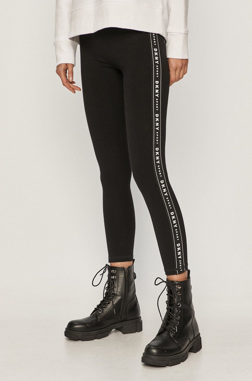 Спортивные леггинсы DKNY Sport High Waist, черный (размер S)
Спортивные леггинсы DKNY Sport High Waist, черный (размер S)