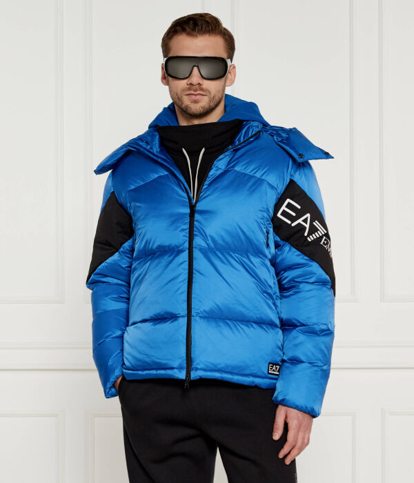 Пуховик мужской Ea7 утепленный с воротником-стойкой, синий
Пуховик мужской Ea7 утепленный с воротником-стойкой, синий