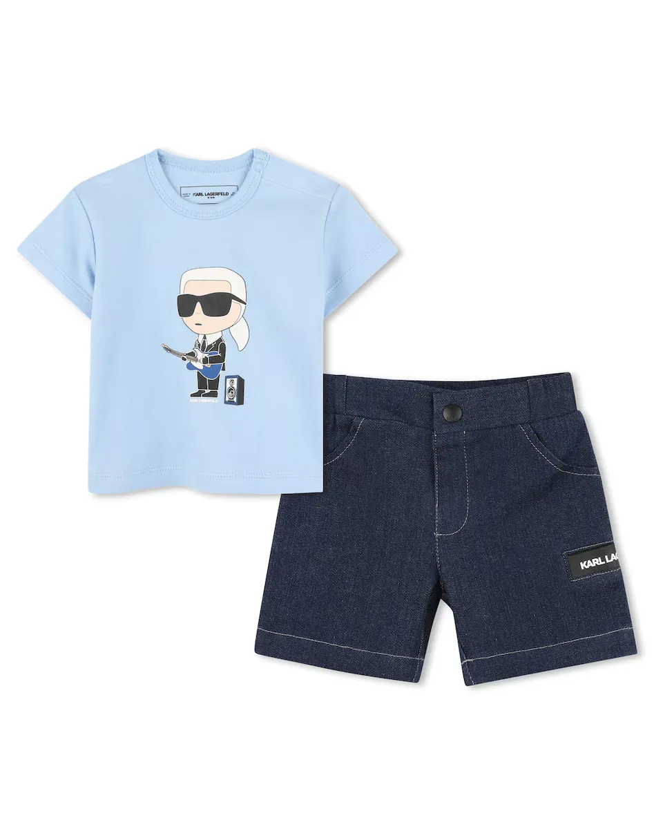 Комплект для мальчика из футболки с принтом спереди и шорт-бермуд Karl Lagerfeld Kids, светло-голубой
Комплект для мальчика из футболки с принтом спереди и шорт-бермуд Karl Lagerfeld Kids, светло-голубой