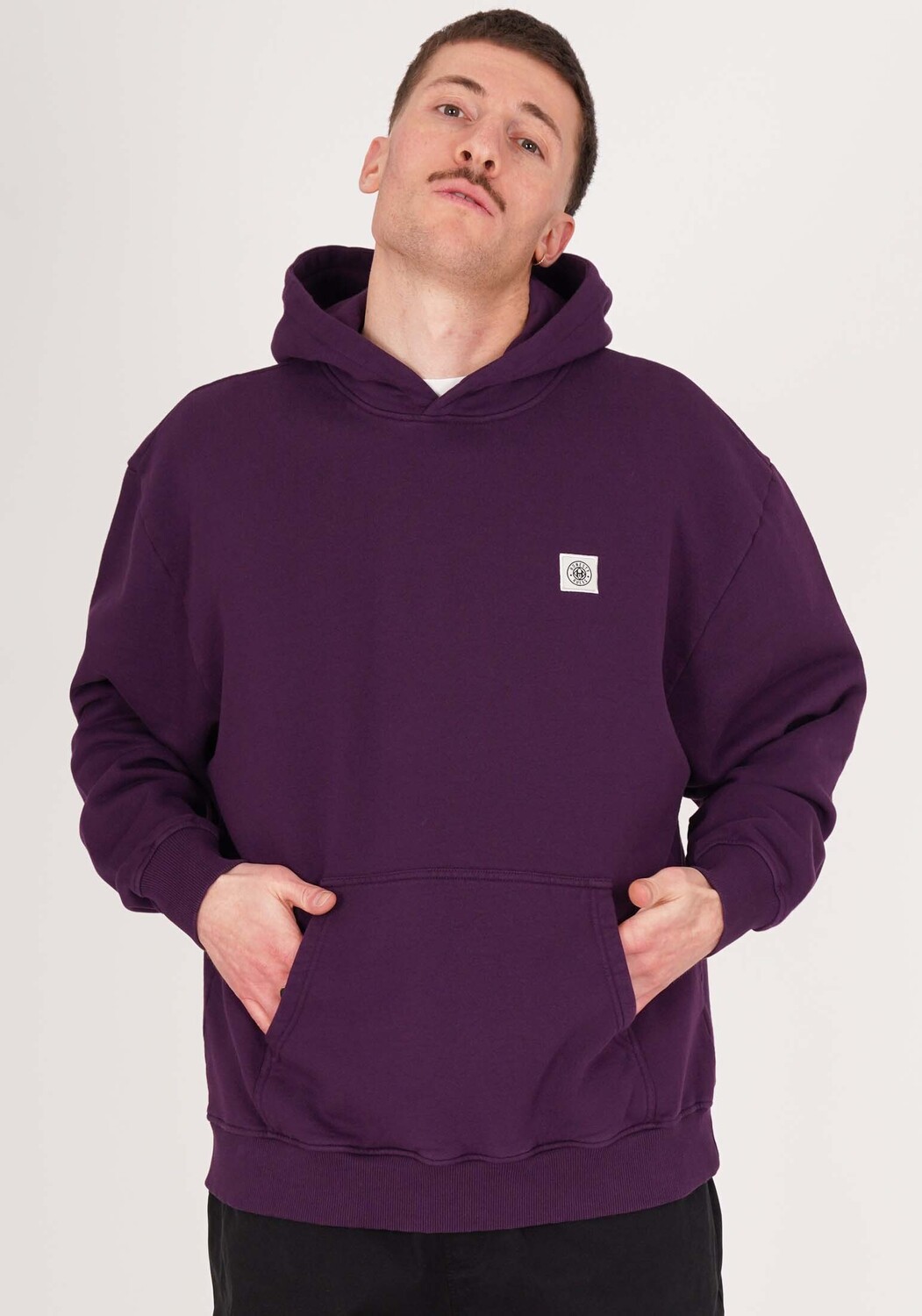 Толстовка HONESTY RULES Sweatwear Loose Fit Logo, цвет dark-purple
Толстовка HONESTY RULES Sweatwear Loose Fit Logo, цвет dark-purple