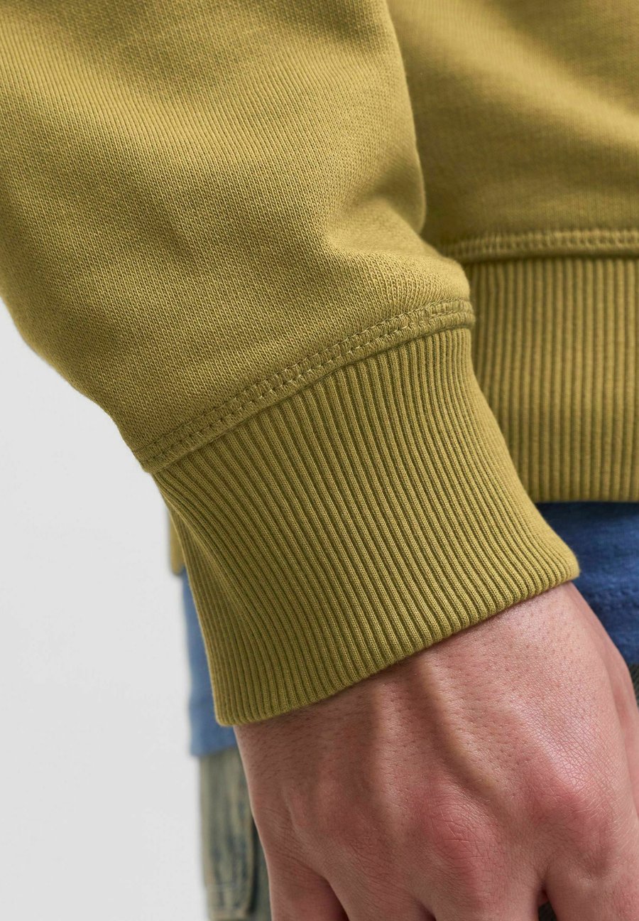 Толстовка Jack & Jones Sweatshirt, Olive Drab/Olive, Хаки, Толстовка Jack & Jones Sweatshirt, Olive Drab/Olive
Толстовка Jack & Jones Sweatshirt, Olive Drab/Olive, Хаки, Толстовка Jack & Jones Sweatshirt, Olive Drab/Olive