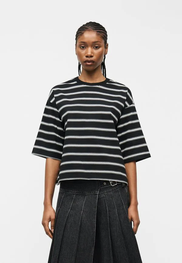 Футболка с принтом nmember Noisy May, Black/White, Белый, Футболка с принтом nmember Noisy May, Black/White
Футболка с принтом nmember Noisy May, Black/White, Белый, Футболка с принтом nmember Noisy May, Black/White