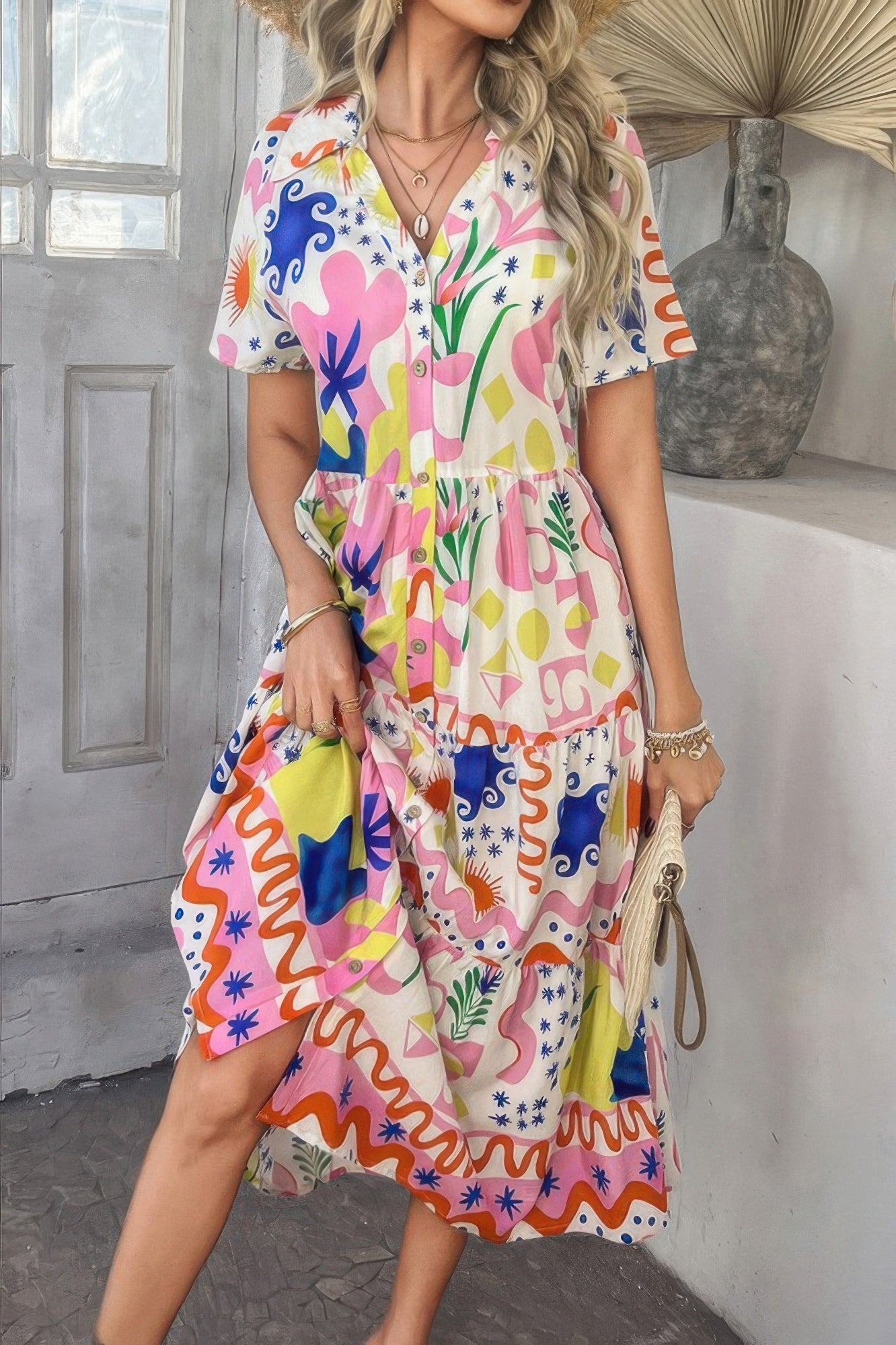 Длинное платье с принтом по всей поверхности, застегивающееся на пуговицы и сборками Truedames, Multi
Длинное платье с принтом по всей поверхности, застегивающееся на пуговицы и сборками Truedames, Multi