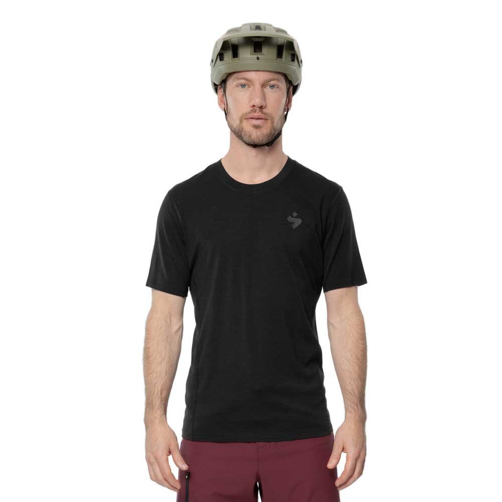 Мотоджерси с коротким рукавом Sweet Protection Hunter Merino, черный
Мотоджерси с коротким рукавом Sweet Protection Hunter Merino, черный