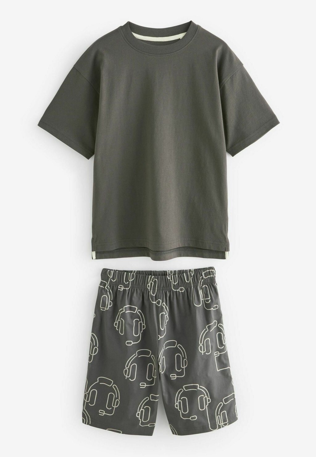 Комплект одежды для сна 3 Pack Next, серый камень ржавчина геймер
Комплект одежды для сна 3 Pack Next, серый камень ржавчина геймер