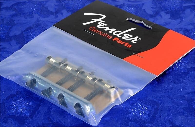 Fender American Series Upgrade Bass Bridge Chrome, 0075124049 007-5124-049Fender American Series Upgrade Bass Bridge 007-5124-000 
Fender American Series Upgrade Bass Bridge Chrome, 0075124049 007-5124-049Fender American Series Upgrade Bass Bridge 007-5124-000