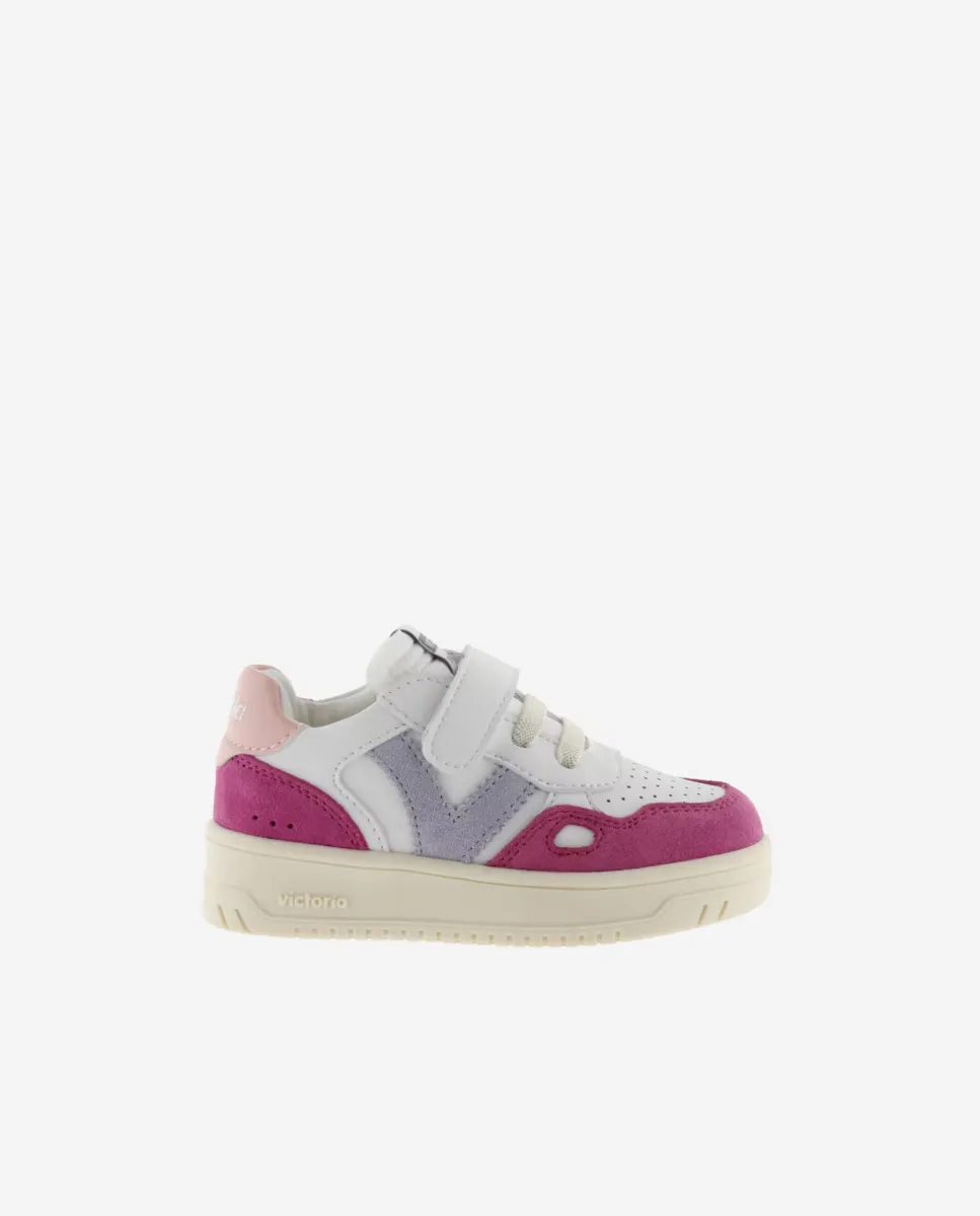 Детская спортивная обувь контрастного цвета с замшевыми деталями и липким ремешком Victoria, цвет Fucsia
Детская спортивная обувь контрастного цвета с замшевыми деталями и липким ремешком Victoria, цвет Fucsia