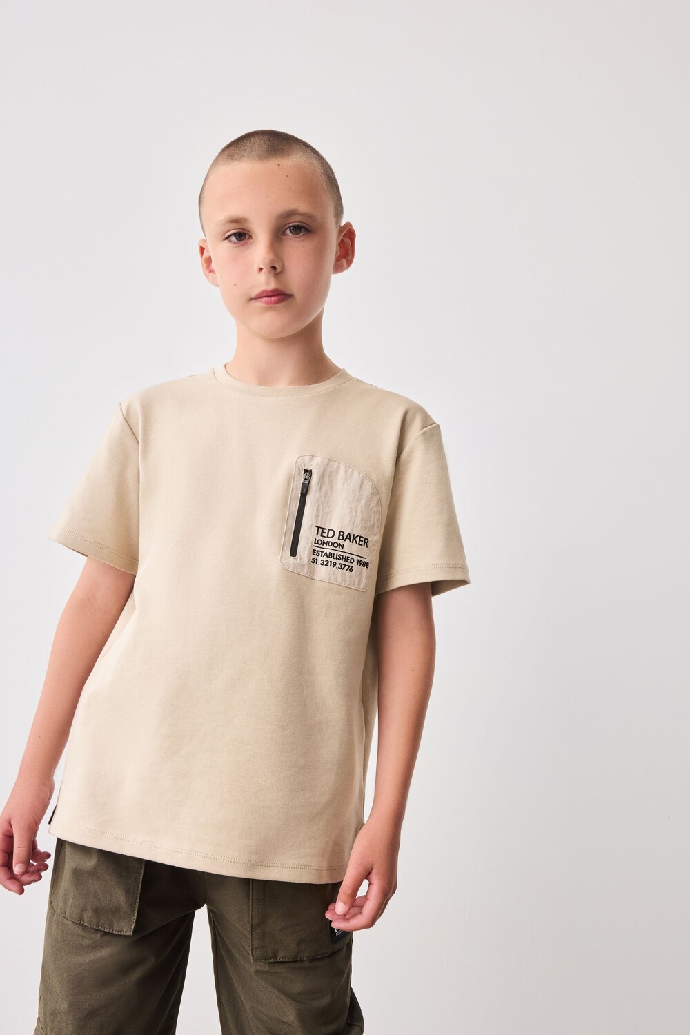 Футболка на молнии из 100% хлопка Baker By Ted Baker, серый
Футболка на молнии из 100% хлопка Baker By Ted Baker, серый